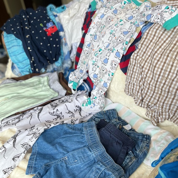 Sale ❗️❗️❗️ 3-6 months clothes bundle - Picture 6 of 7